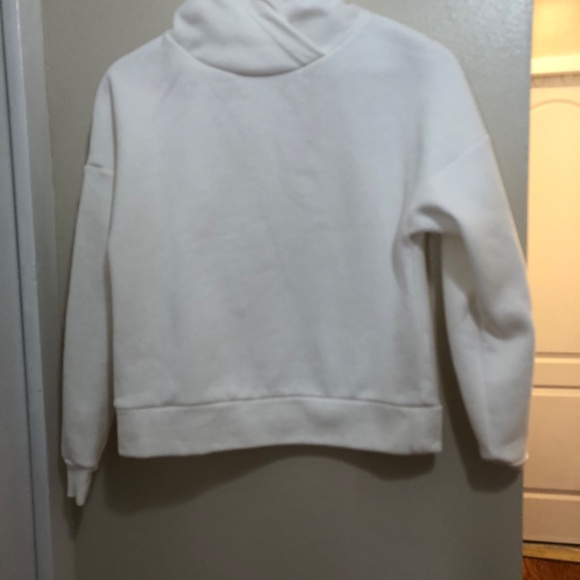 Sweater - Picture 3 of 4